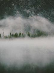 lt;lt;lt;Escape to a